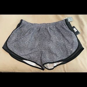 Nike tempo running shorts plus size